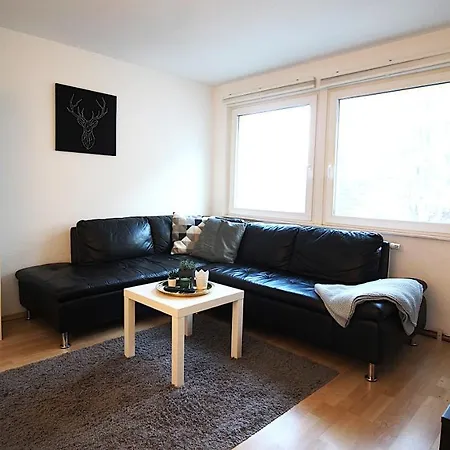Charming & Cozy Retreat For 2 - Near Ringpark *